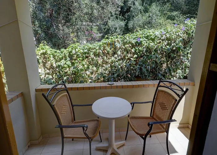 Mikeys Apartament *